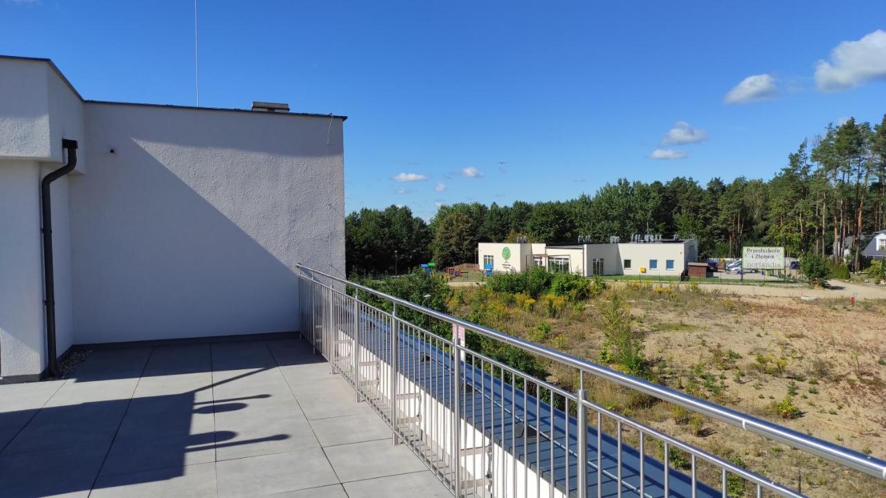 オルシュティンSielska Apartament Zurawi Nad Jeziorem Ukielアパートメント エクステリア 写真