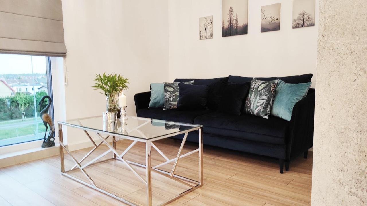 オルシュティンSielska Apartament Zurawi Nad Jeziorem Ukielアパートメント エクステリア 写真
