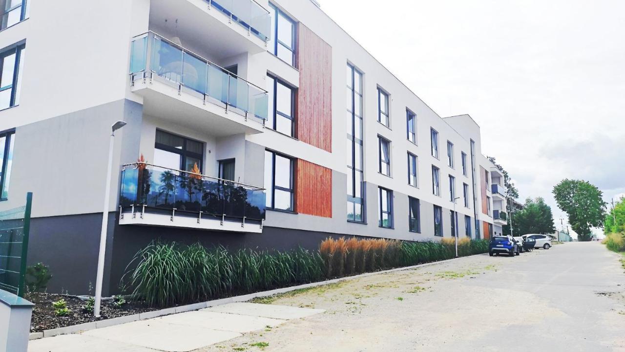 オルシュティンSielska Apartament Zurawi Nad Jeziorem Ukielアパートメント エクステリア 写真